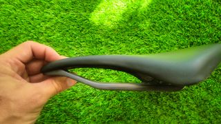 Sillín Acid Nuance Carbon 164g