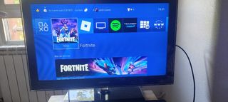 PS4 (PlayStation 4) Negra..y televisión Samsung
