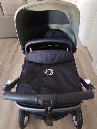 Carro Bugaboo Fox 3 (2024) y adaptadores