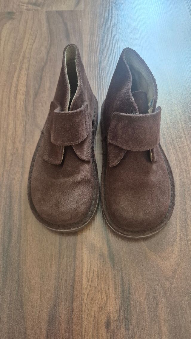 Botín ante marrón talla 27