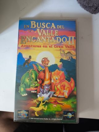 VHS En Busca del Valle Encantado 2