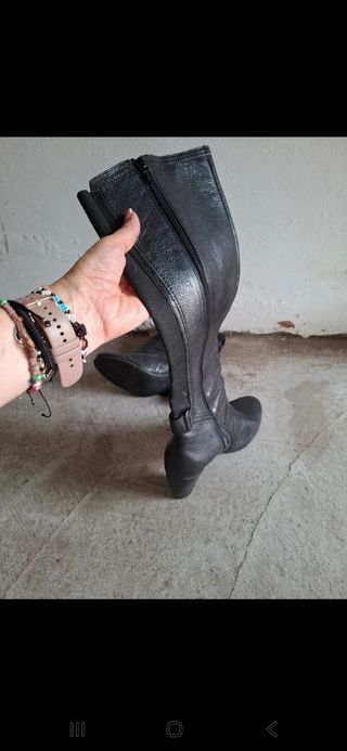 Stivali in pelle Esprit neri