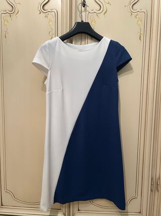 Abito bicolore blu e bianco