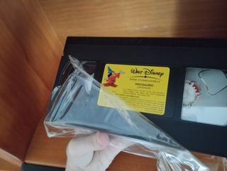 Dinosaurio VHS Disney
