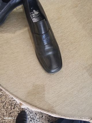 Zapatos de tacón negros cómodos