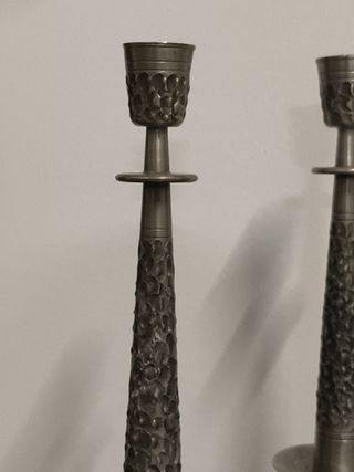 Candelabros Brutalistas noruegos