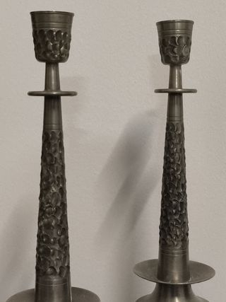 Candelabros Brutalistas noruegos