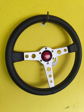 Momo Prototipo Volante