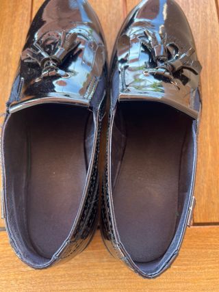 Zapatos Pablosky charol talla 39 azul marino.