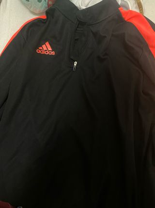 Sudadera Adidas Negra y Naranja
