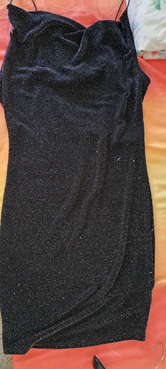 Vestito nero con glitter