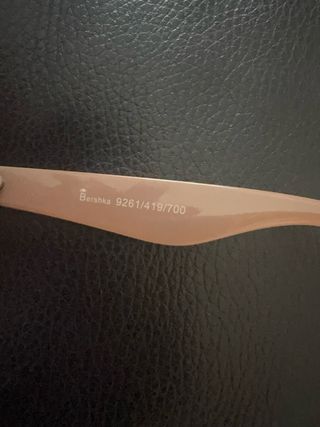 Occhiali da sole Bershka rosa specchiati