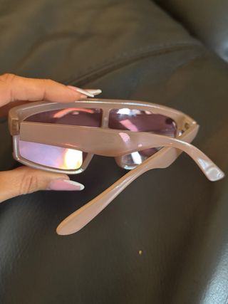 Occhiali da sole Bershka rosa specchiati