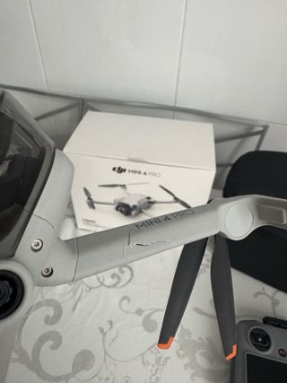 DJI Mini 4 Pro Drone