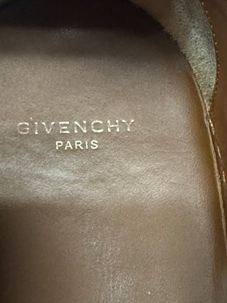 Zapatos Givenchy Negros con Estrellas