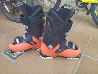 Botas de esquí Salomon QST Access 70T