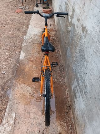 Bicicleta Naranja Btwin