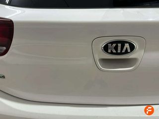 Kia Rio 1.2 CVVT 62kW (84CV) Concept