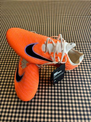Botas de fútbol Nike phantom GX elite FG gama alta