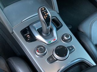 ALFA ROMEO Stelvio 2.0 Gasolina 206kW 280CV Veloce Q4