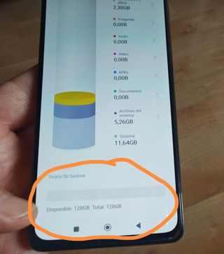 Xiaomi Redmi Note 10 Pro con cargador