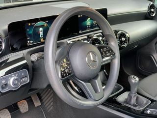 MERCEDES-BENZ Clase A Sedan A 180
