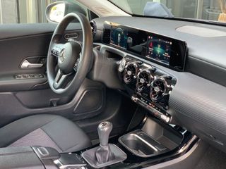 MERCEDES-BENZ Clase A Sedan A 180
