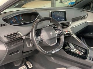 PEUGEOT 3008 Hybrid 300 eEAT8 GT Line