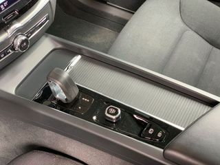 VOLVO XC60 2.0 B4 D Core Auto
