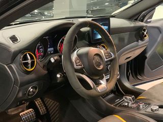 MERCEDES-BENZ Clase A MercedesAMG A 45 4MATIC