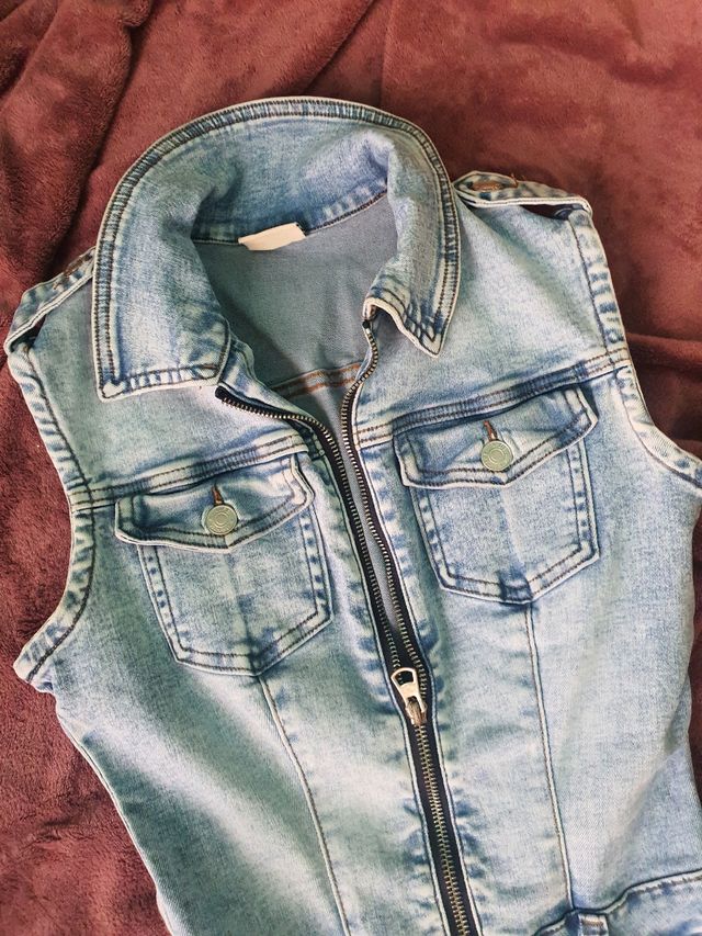 Mono vaquero con falda pantalón