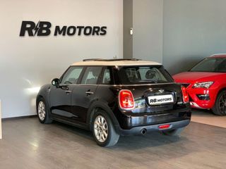 MINI MINI COOPER 5 PUERTAS automatico