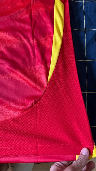 Camisola Espanha 2025 Adidas Tamanho L