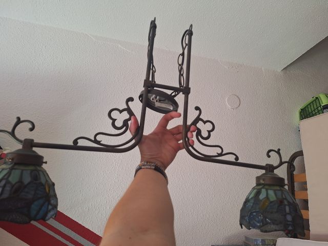 Lámpara vintage colgante de cristal y metal