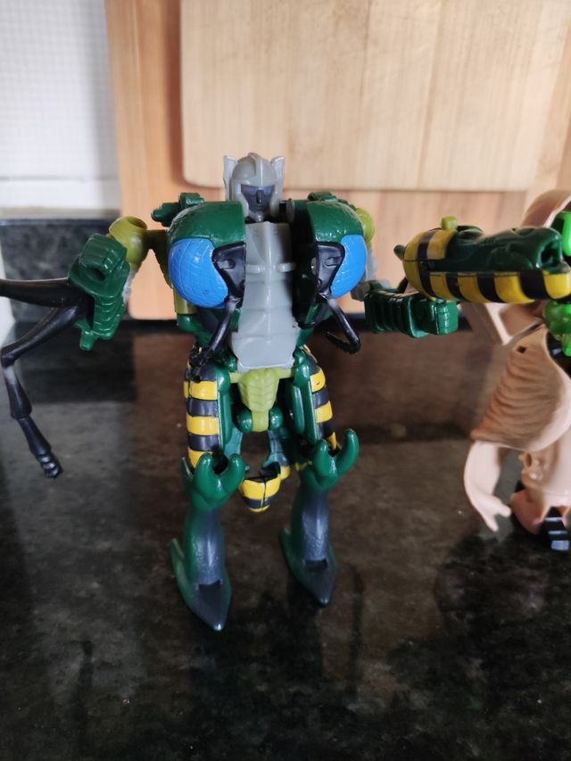 Transformers Beast Wars Waspinator y Rhino