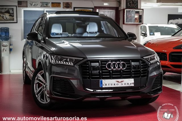 Audi Q7 2021