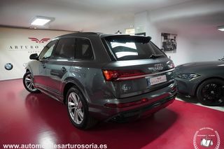 Audi Q7 2021