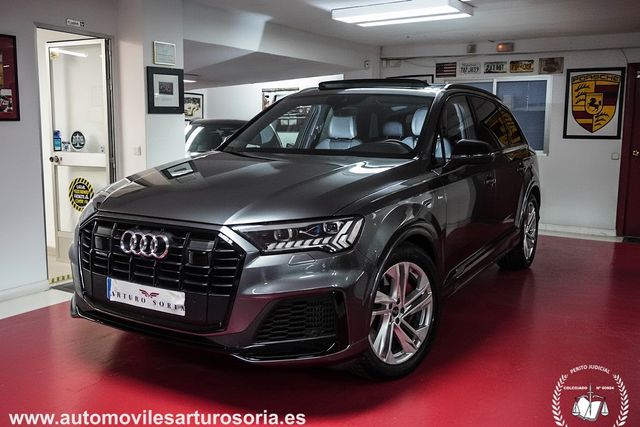 Audi Q7 2021