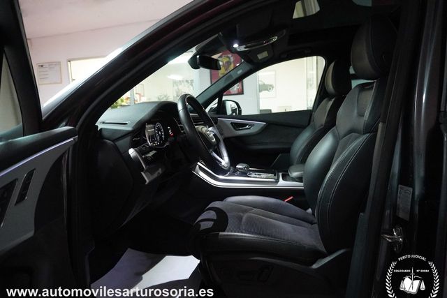 Audi Q7 2021