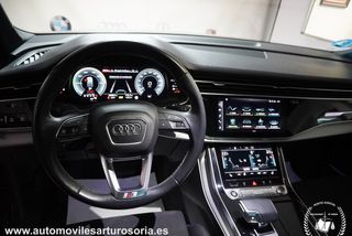 Audi Q7 2021