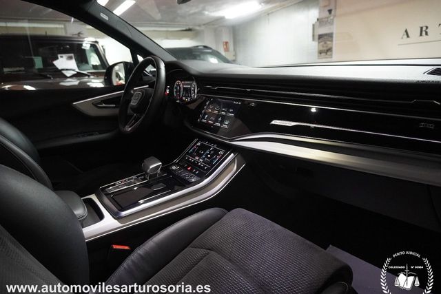 Audi Q7 2021