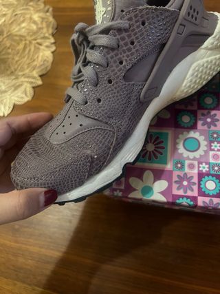 Nike Huarache Moradas