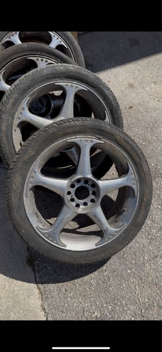 Llantas 17 Pulgadas Universales
nueumaticos 215/45