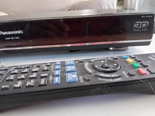 Reproductor Blu-ray Panasonic DMP-BDT300 3D