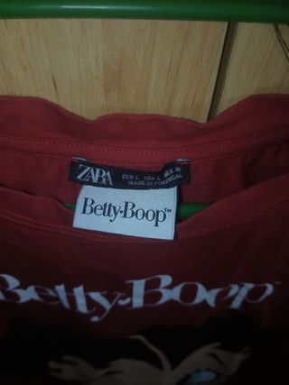 Camiseta Zara Betty Boop Roja