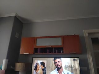 Mueble alto de madera