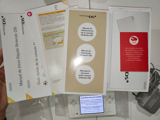 Nintendo DS Blanca Completa con Caja y Manuales