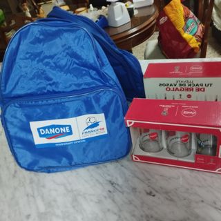 Pacchetto da calcio Coca Cola e Danone World