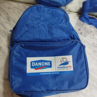 Pacchetto da calcio Coca Cola e Danone World