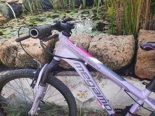 1 Bicicleta Megamo por 70€. Tiene 
